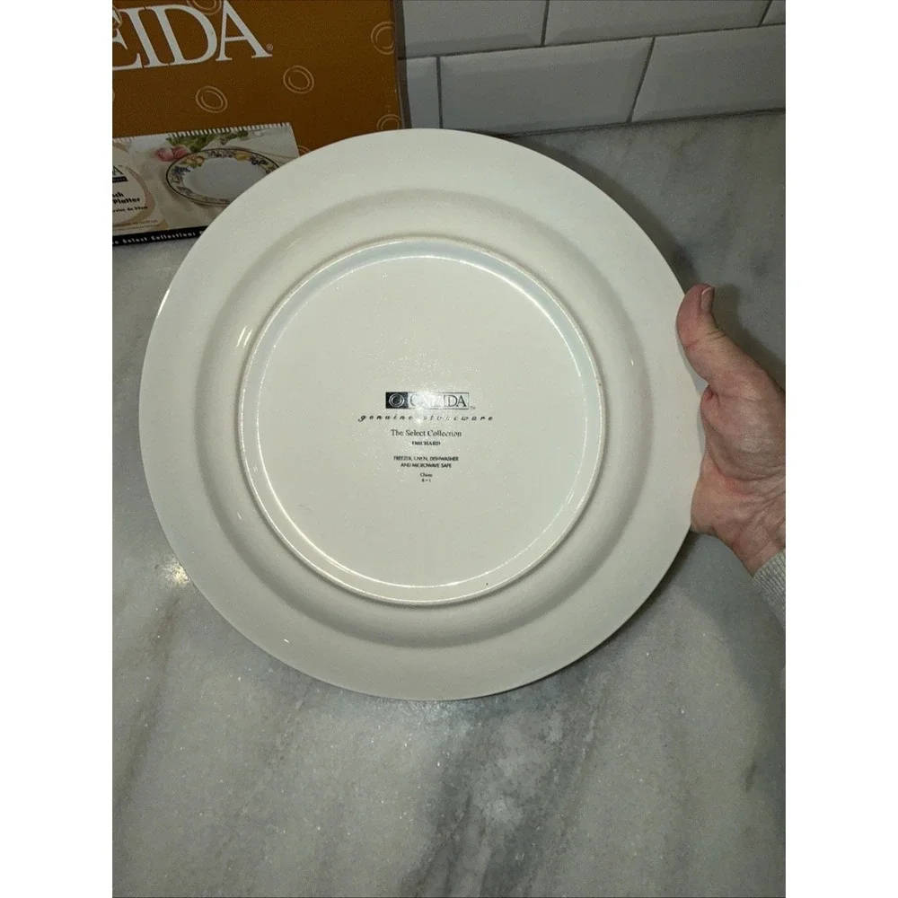 Vintage Oneida Orchard Genuine Stoneware Chop 12